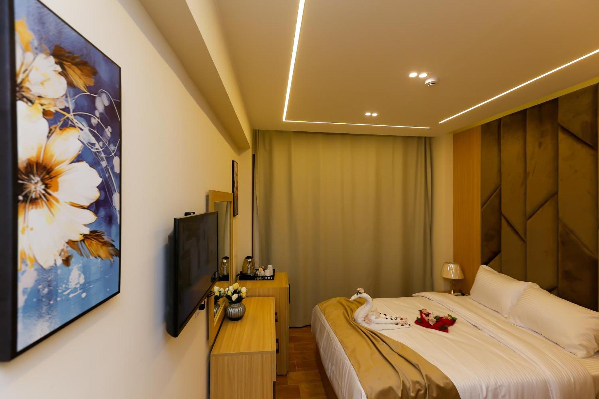 Rizk Pyramids View Hotel Kafret el-Gabal Buitenkant foto